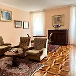 Apartments Casa Menis